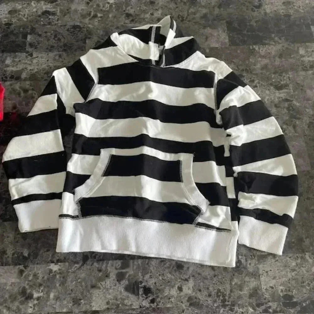 DILBYKE Boys & Girls Hooded Sweatshirt - Size 5-6 - Picture 2 of 16